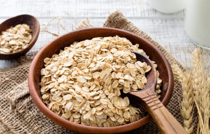 giảm cân với hạt chia và yến mạch